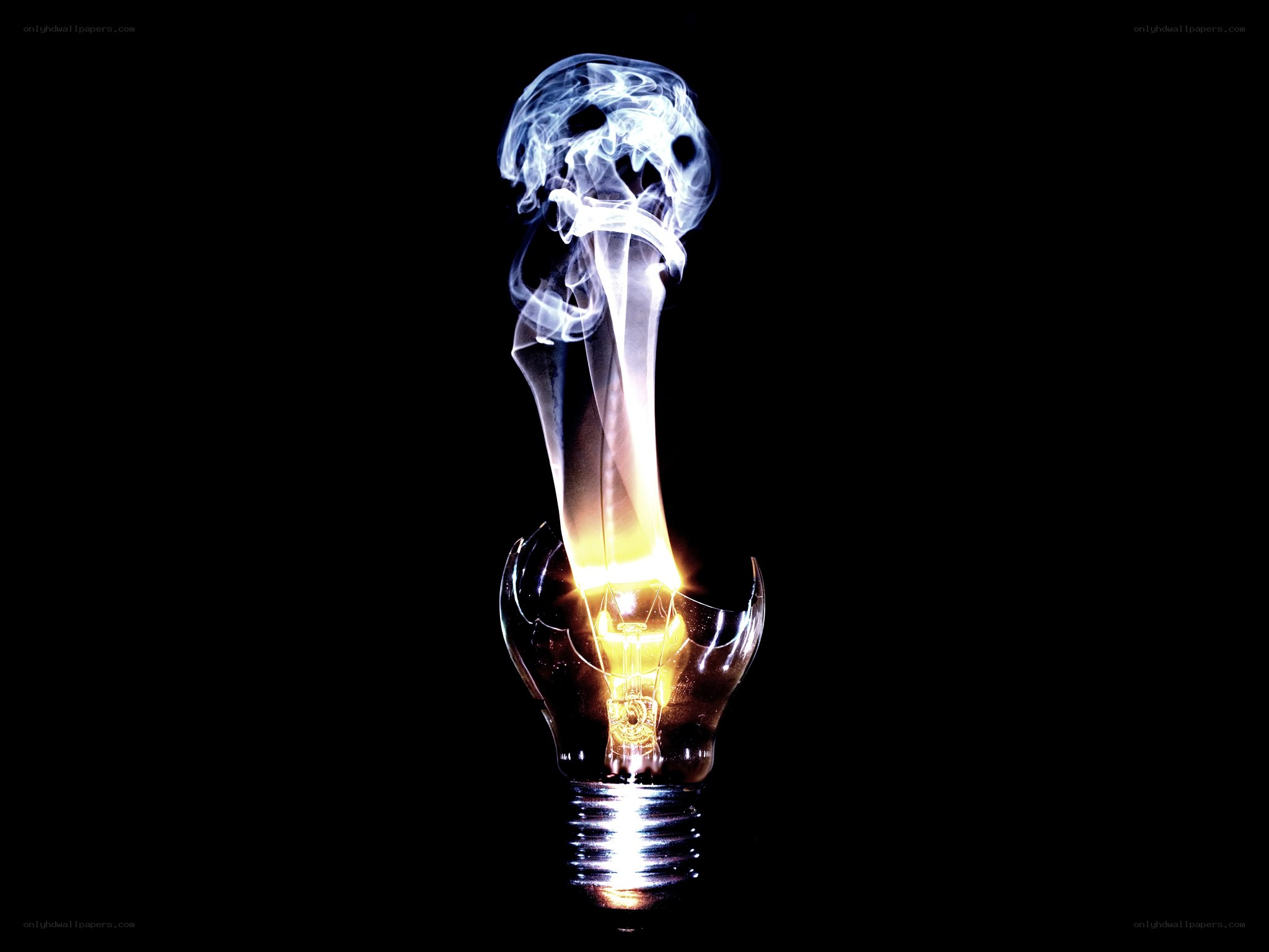 smoke forming a skull from bulb