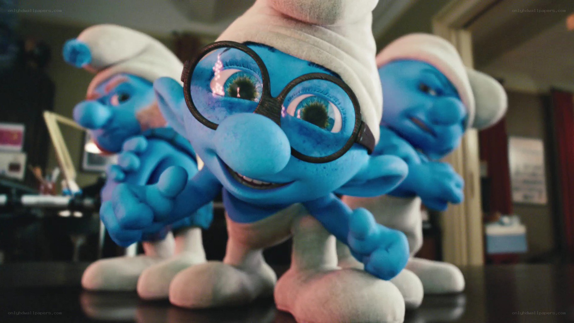 Smurfs in a line