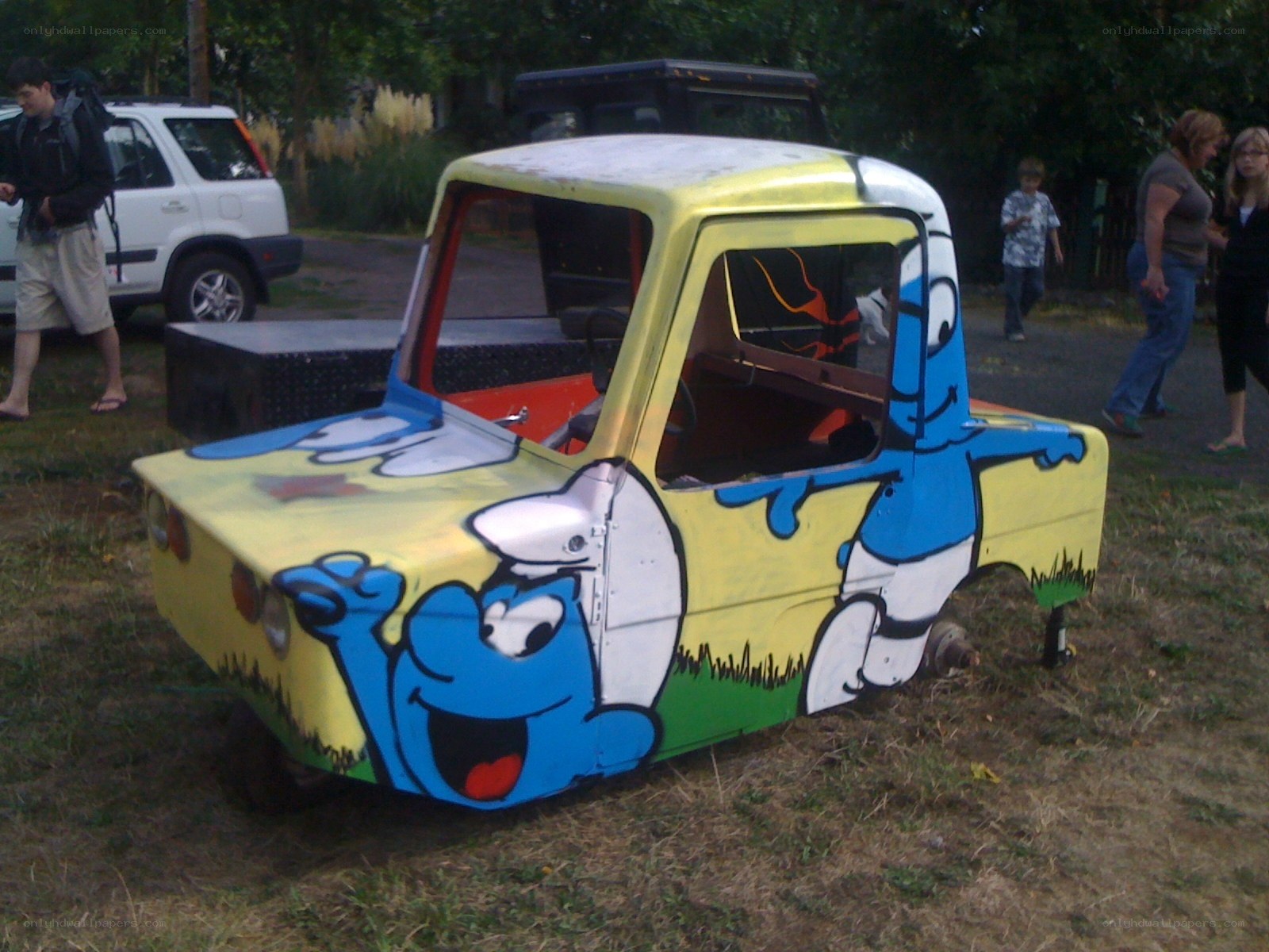 Smurfs-themed toy car