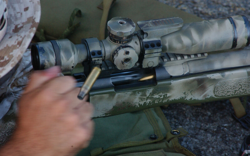 sniper rifle loading