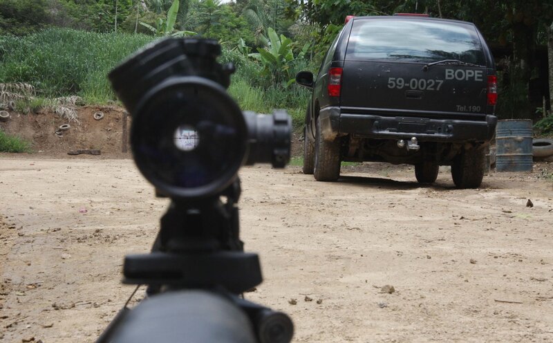 Sniper Scope View — Black, Tense
