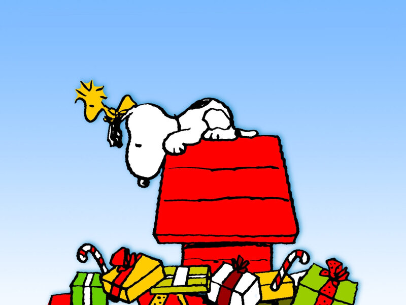Snoopy and Woodstock with gifts