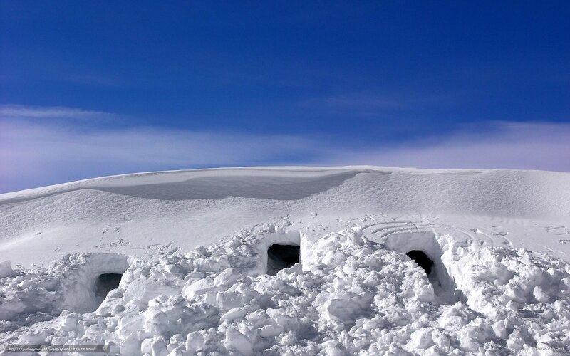 Snow Caves in Snowdrift