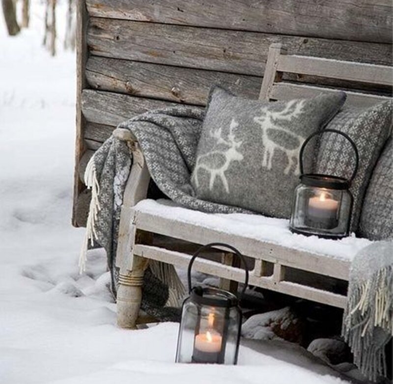 Snow-covered Bench — White, Cozy