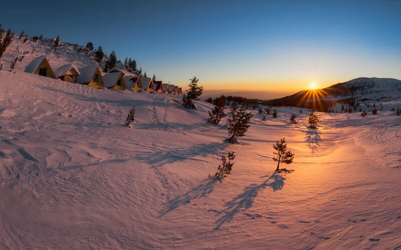 Snow-covered Cabins — Blue, Serene, Sunrise