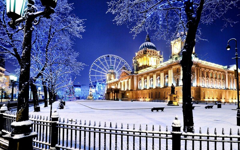 Snow-covered City Square — Blue