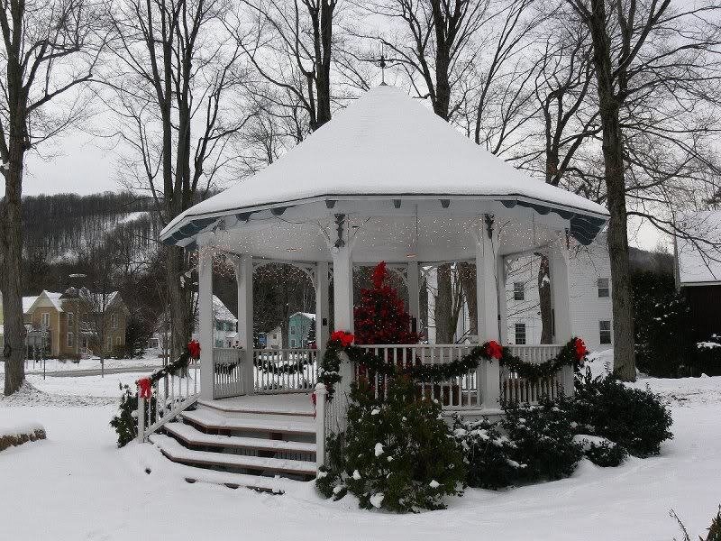 Snow-covered Gazebo — White, Peaceful