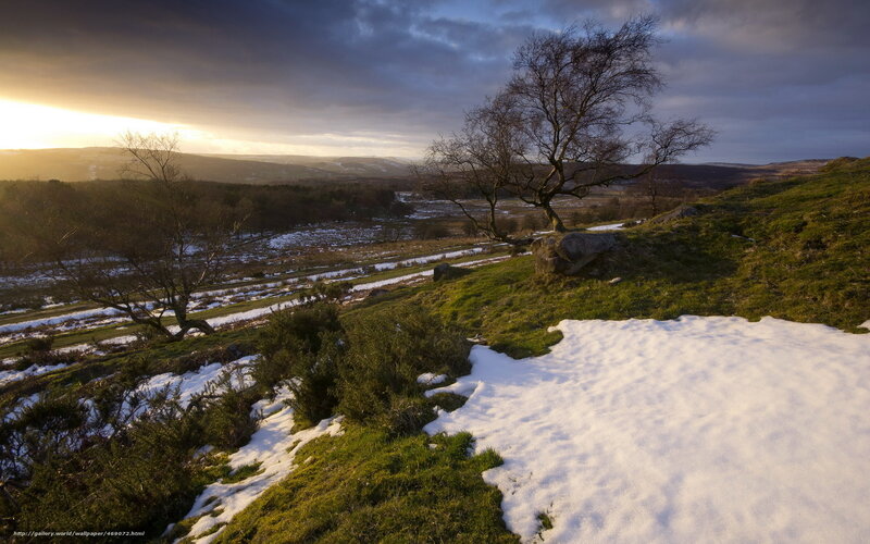 Snow-covered Hillside — Green