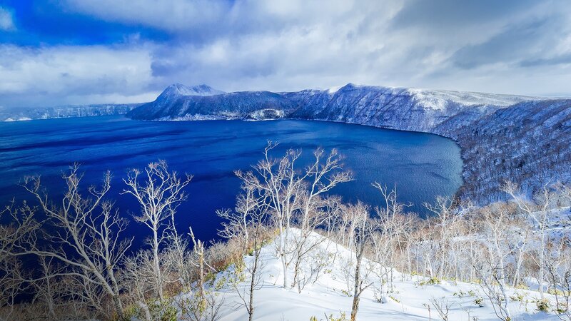 Snow-covered Lake and Mountains — Blue, Dramatic, Winter