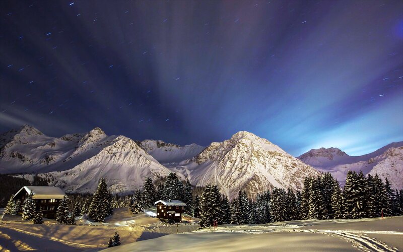 Snow-covered Mountain Cabin — Blue, Serene