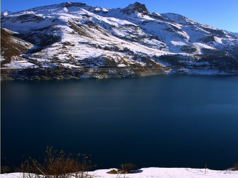 Snow-covered Mountain Lake — Blue, Serene, Winter, Photograph, Snow, White