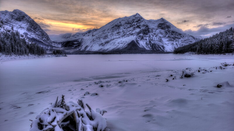 Snow-covered Mountain Lake — White, Serene, Sunset