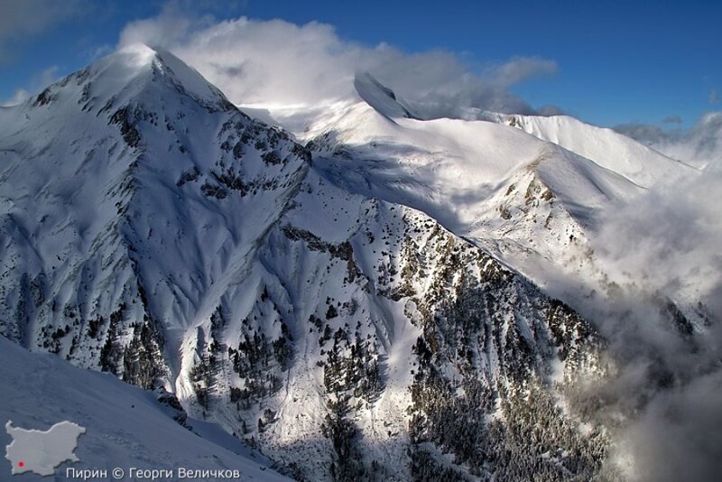 Snow-covered Mountain Peaks — White, Dramatic, Winter