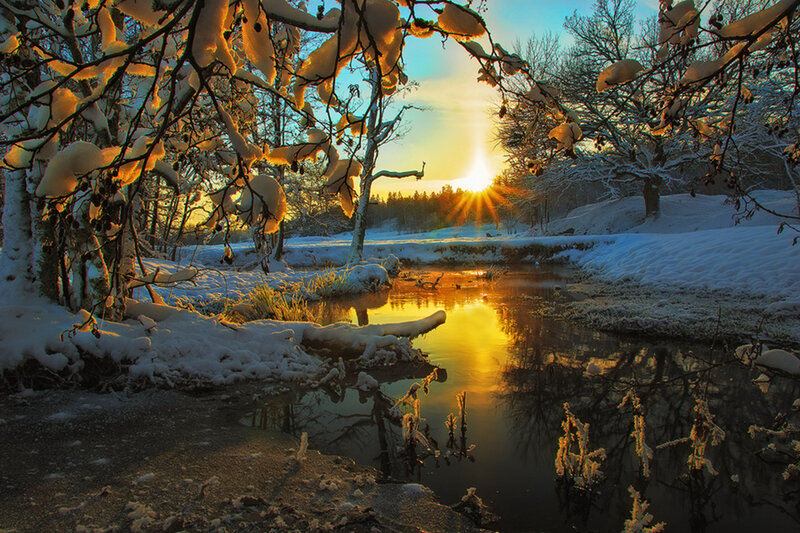 Snow-covered River at Sunrise — Yellow