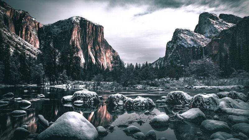 Snow-covered River Rocks — Gray