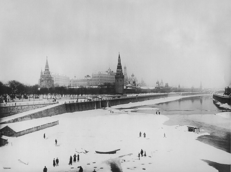 Snow-covered Riverbank — Black