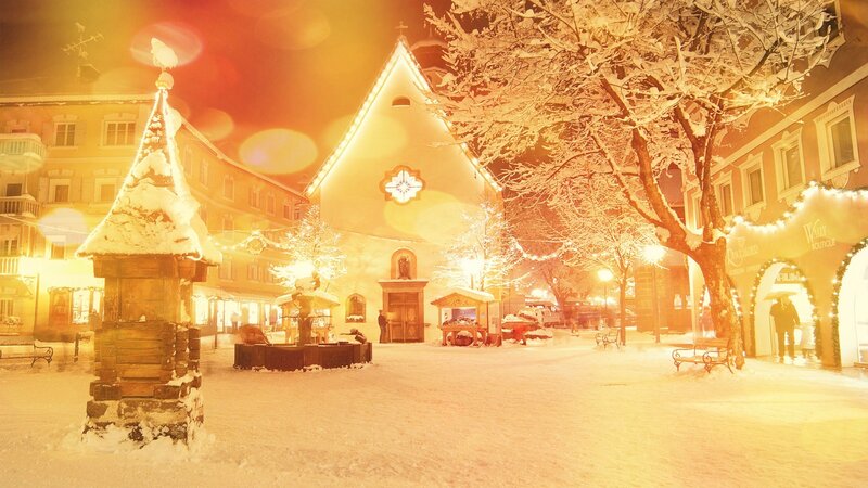 Snow-covered Town Square — Yellow