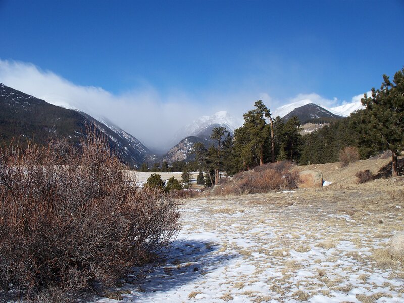 Snow-covered Valley — Blue