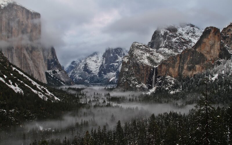 Snow-covered Valley — Gray, Misty, Winter