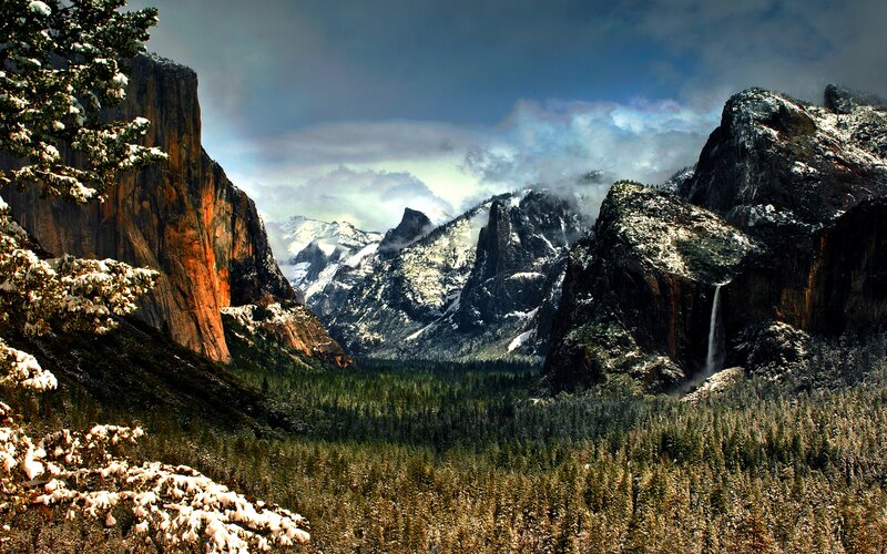 Snow-covered Valley — Green