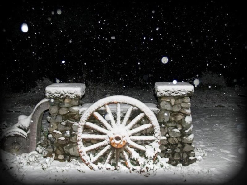 Snow-covered Wagon Wheel — White