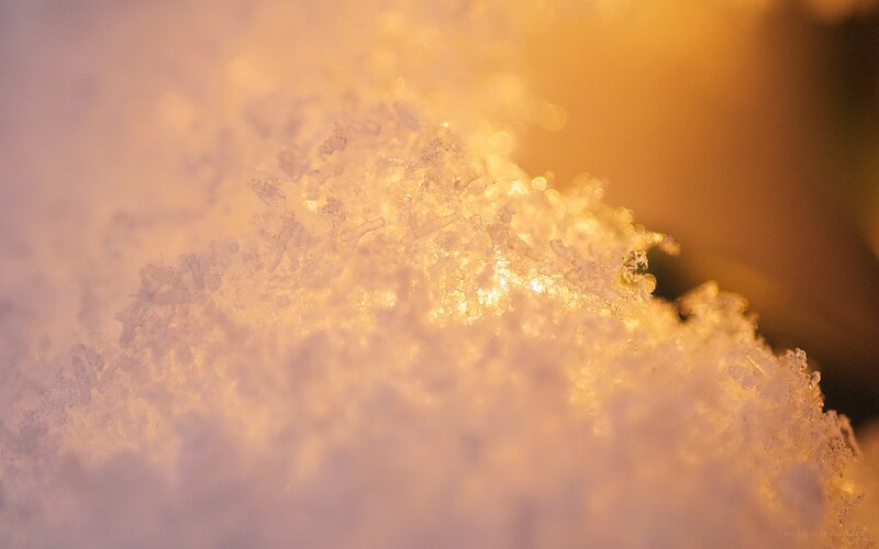 Snow Crystals in Sunlight — Yellow