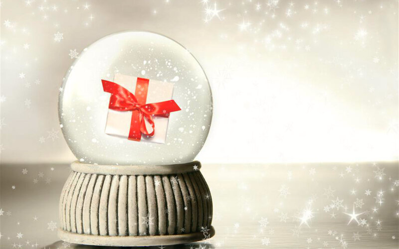 Snow Globe with Gift