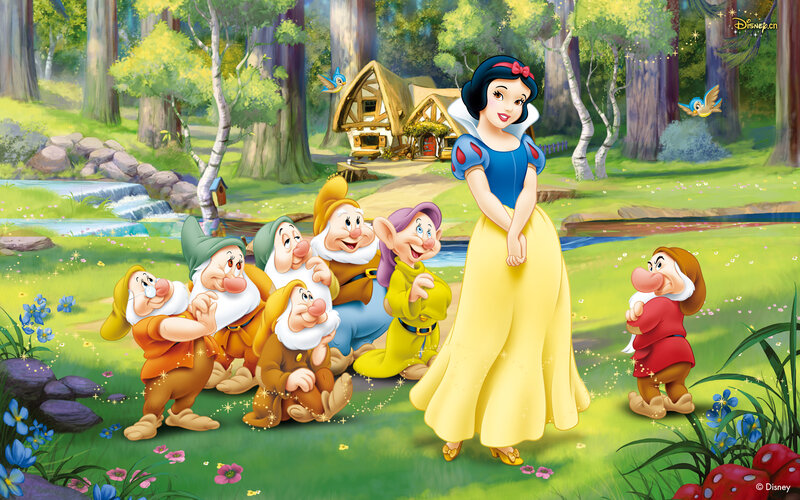 Snow White and the Seven Dwarfs — Green, Cheerful