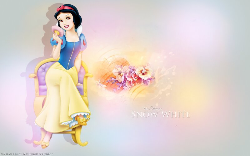 Snow White Character — Yellow, Serene, Illustration