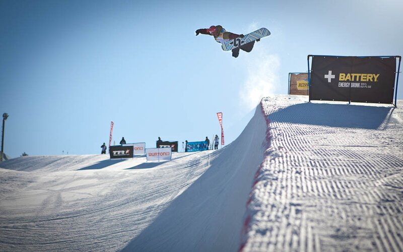 Snowboarder in Mid-air — White, Active