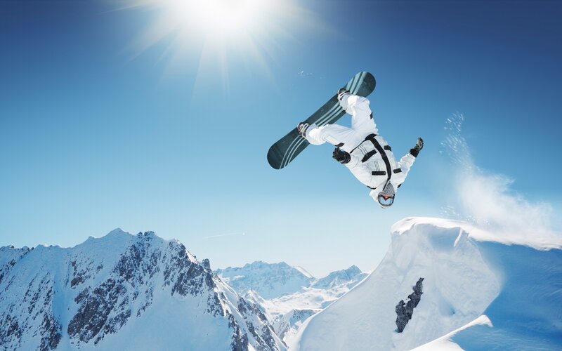 Snowboarder Mid-air Jump — Blue