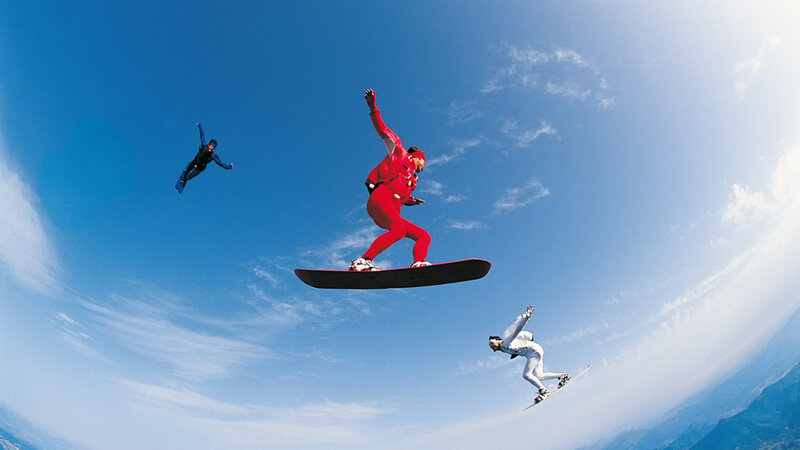 Snowboarders in Mid-air — Blue, Dynamic