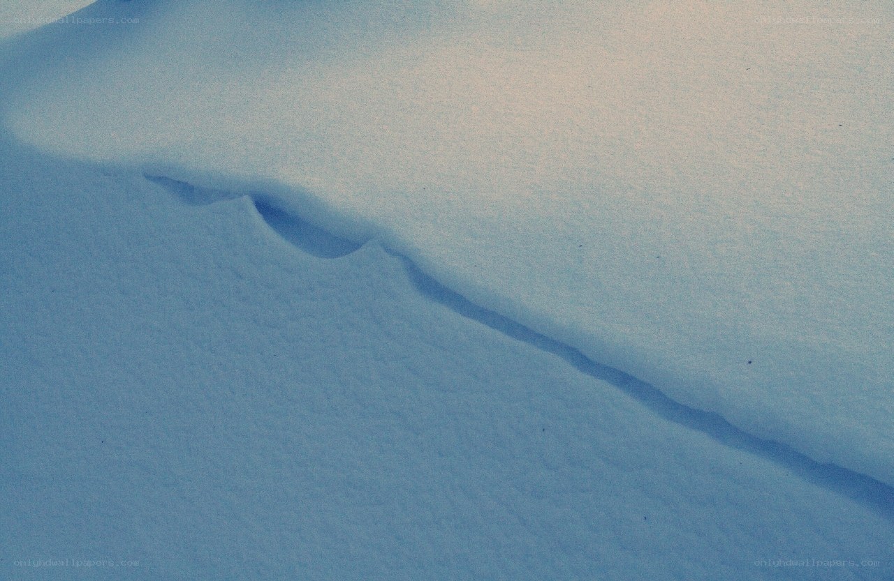 Snowdrift with shadow