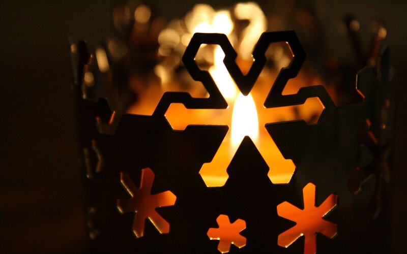 snowflake candle holder