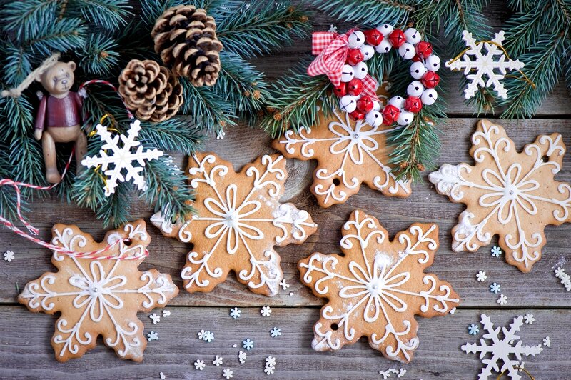 Snowflake Cookies on Wood — Brown