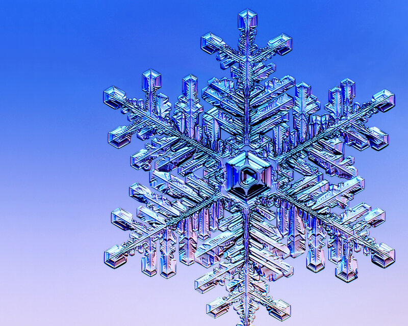 Snowflake Crystal — Blue, Serene