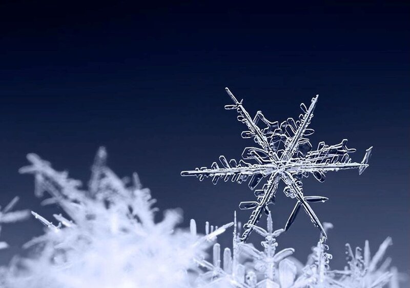 Snowflake Crystal — White