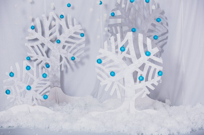 Snowflake Trees with Ornaments