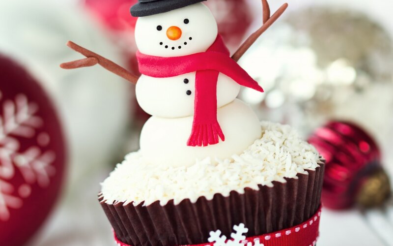 Snowman Cupcake Decoration
