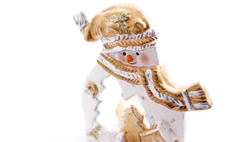snowman figurine with scarf
