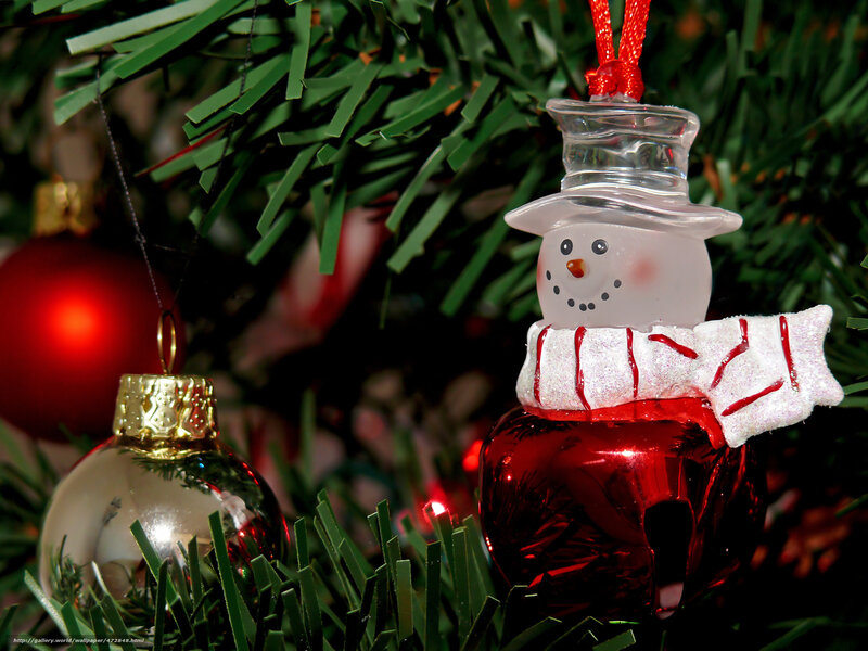 Snowman ornament on Christmas tree