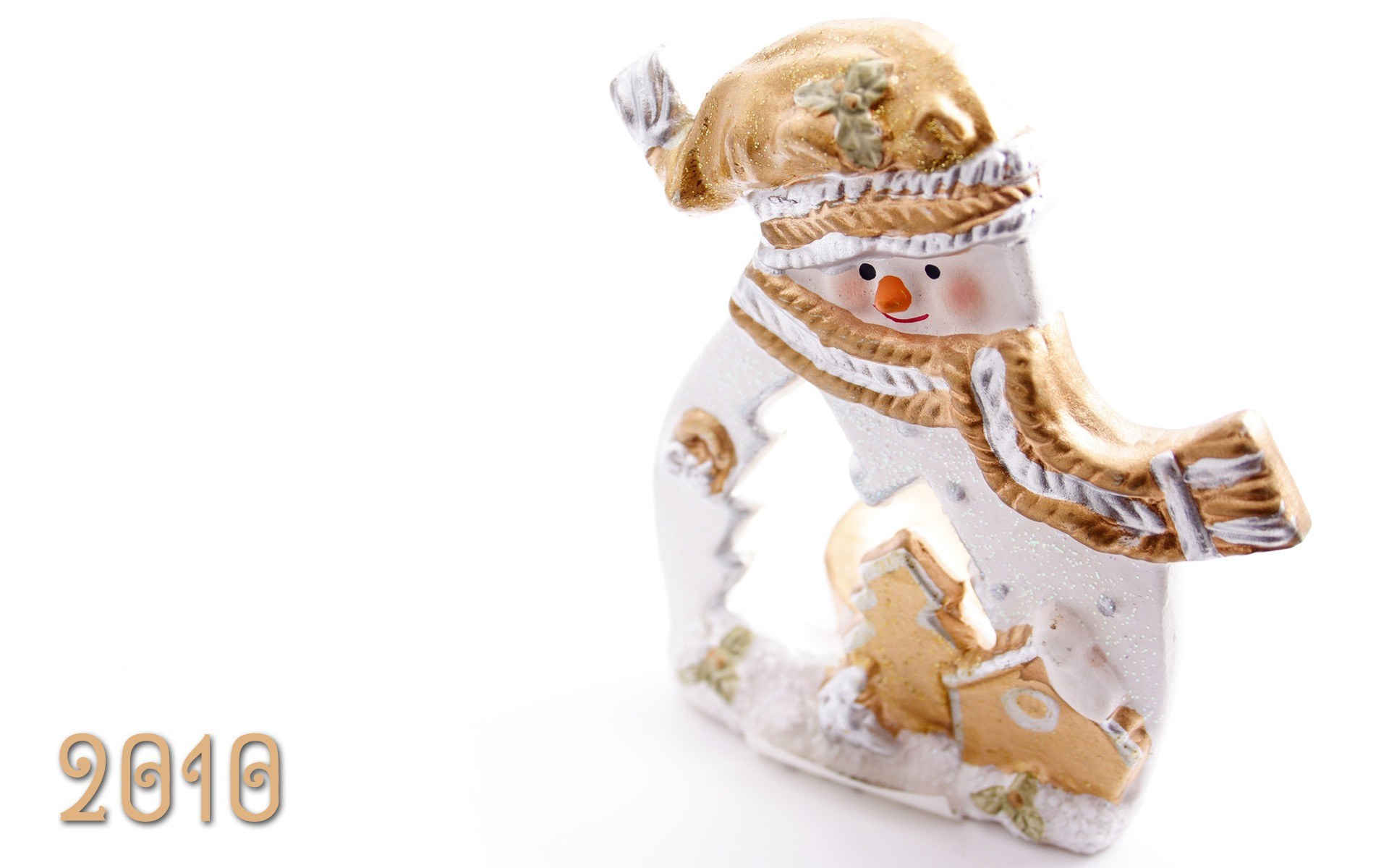 snowman ornament with 2010