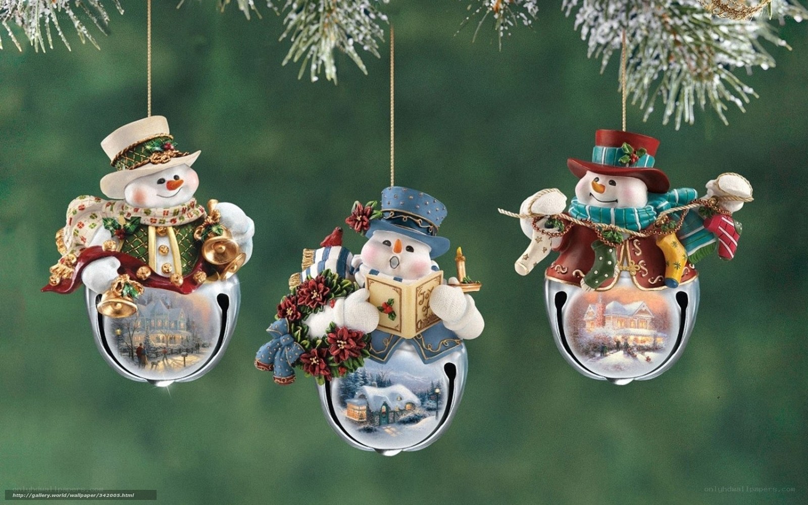 Snowman ornaments on tree