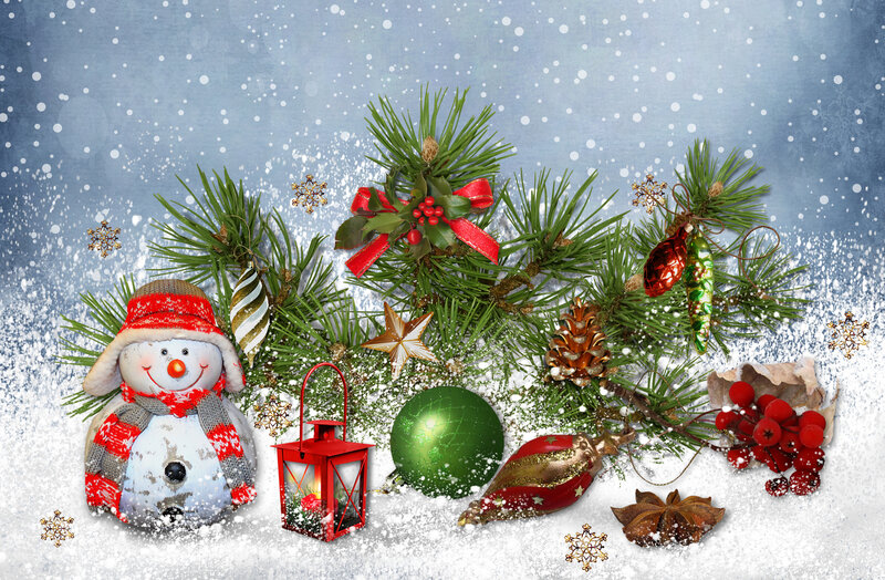 Snowman with Ornaments — Green
