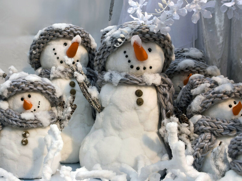 Snowmen with Hats — White, Festive