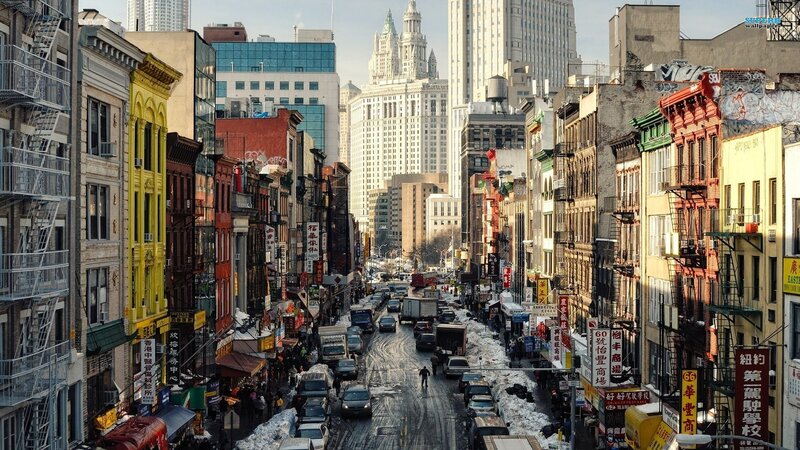 Snowy City Street — Yellow