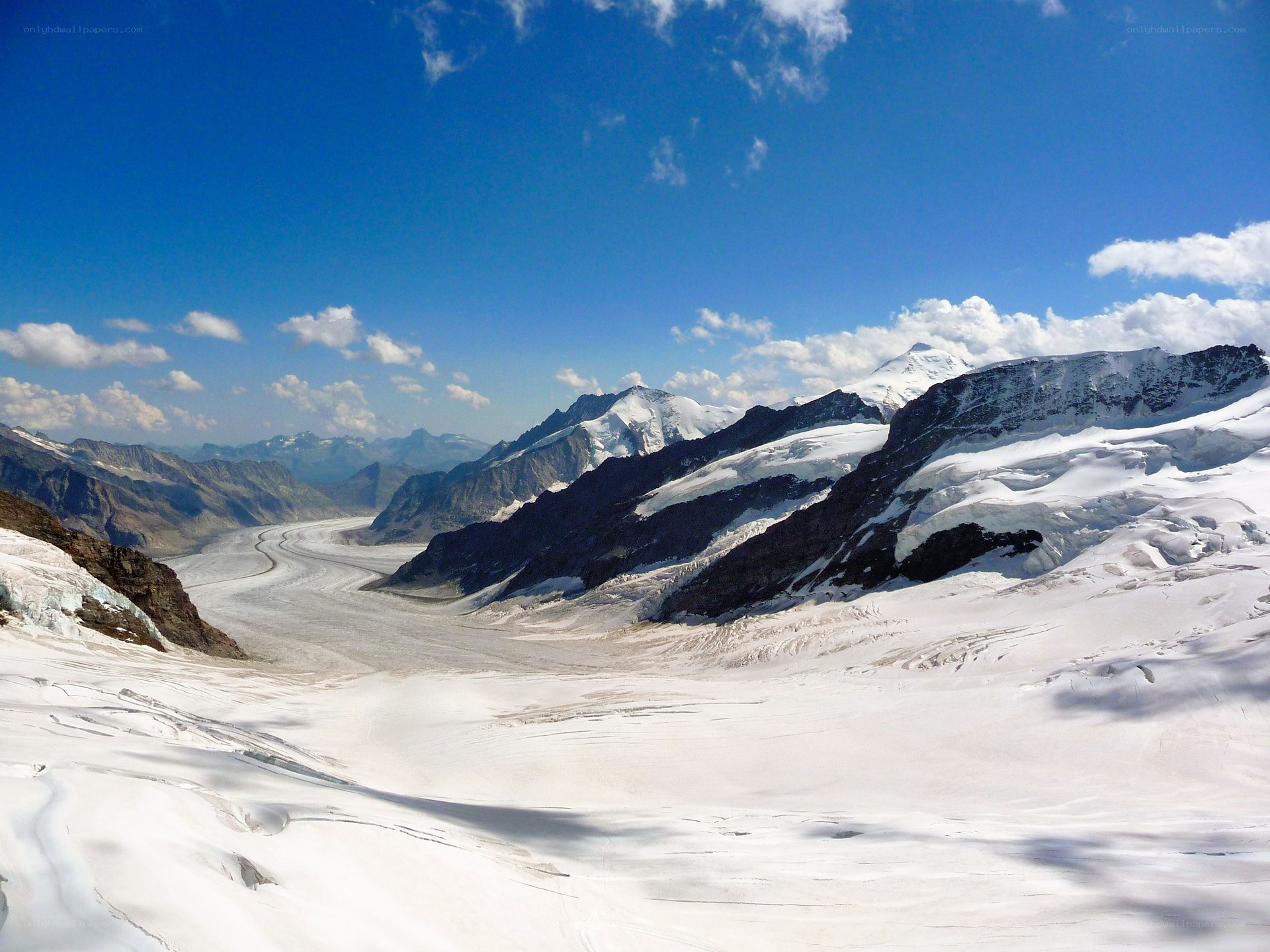 Snowy mountain glacier landscape