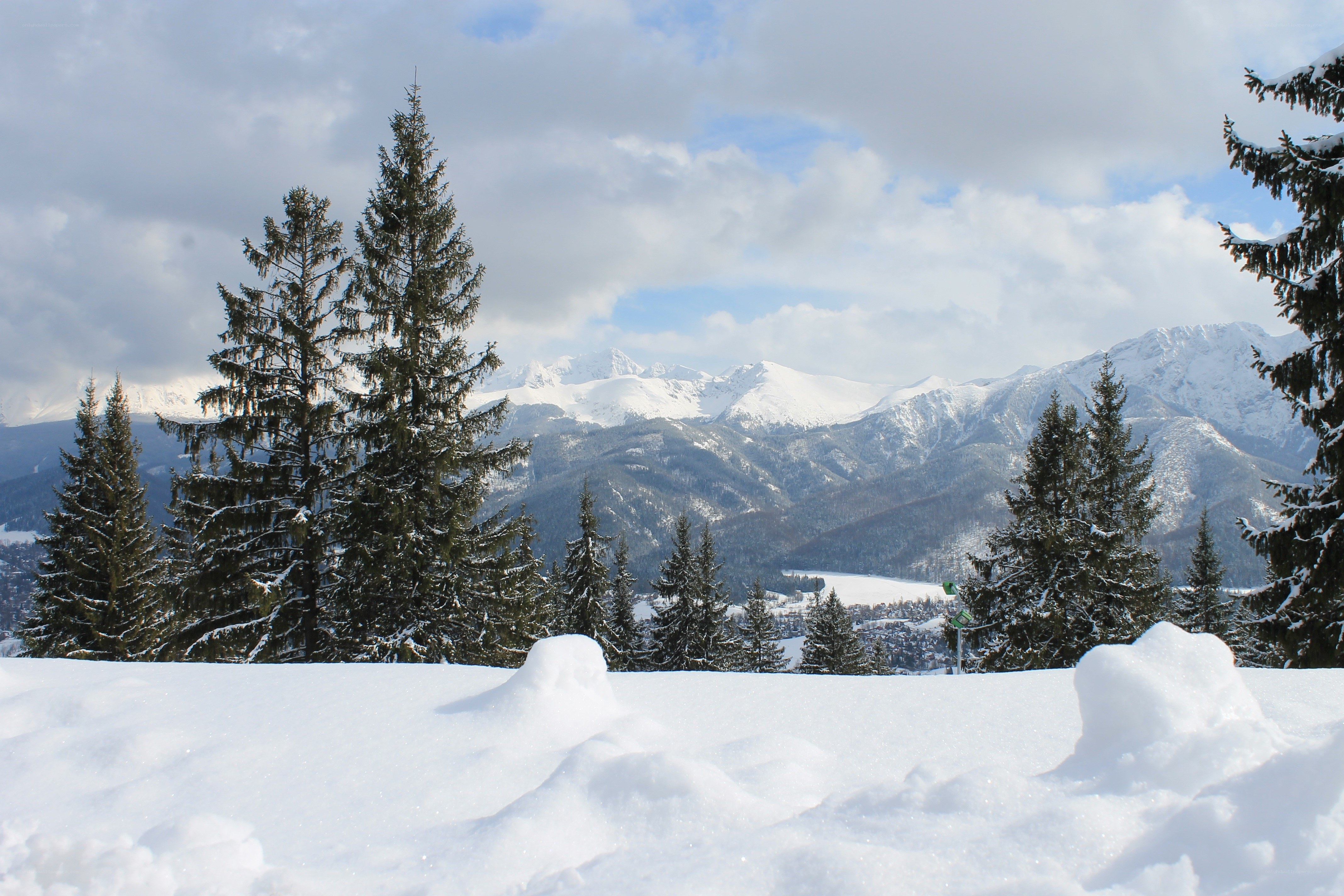 Snowy mountain landscape