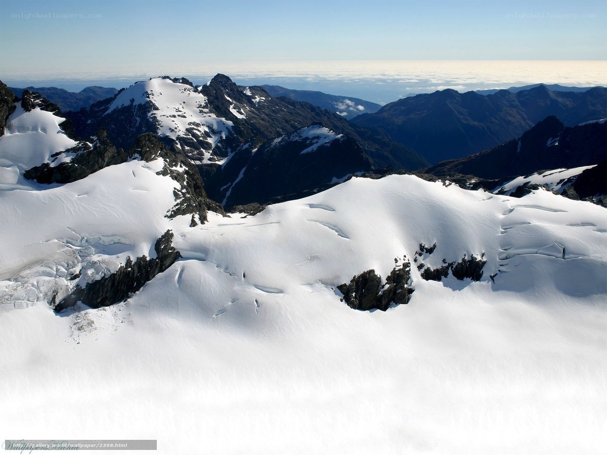 Snowy mountain peaks