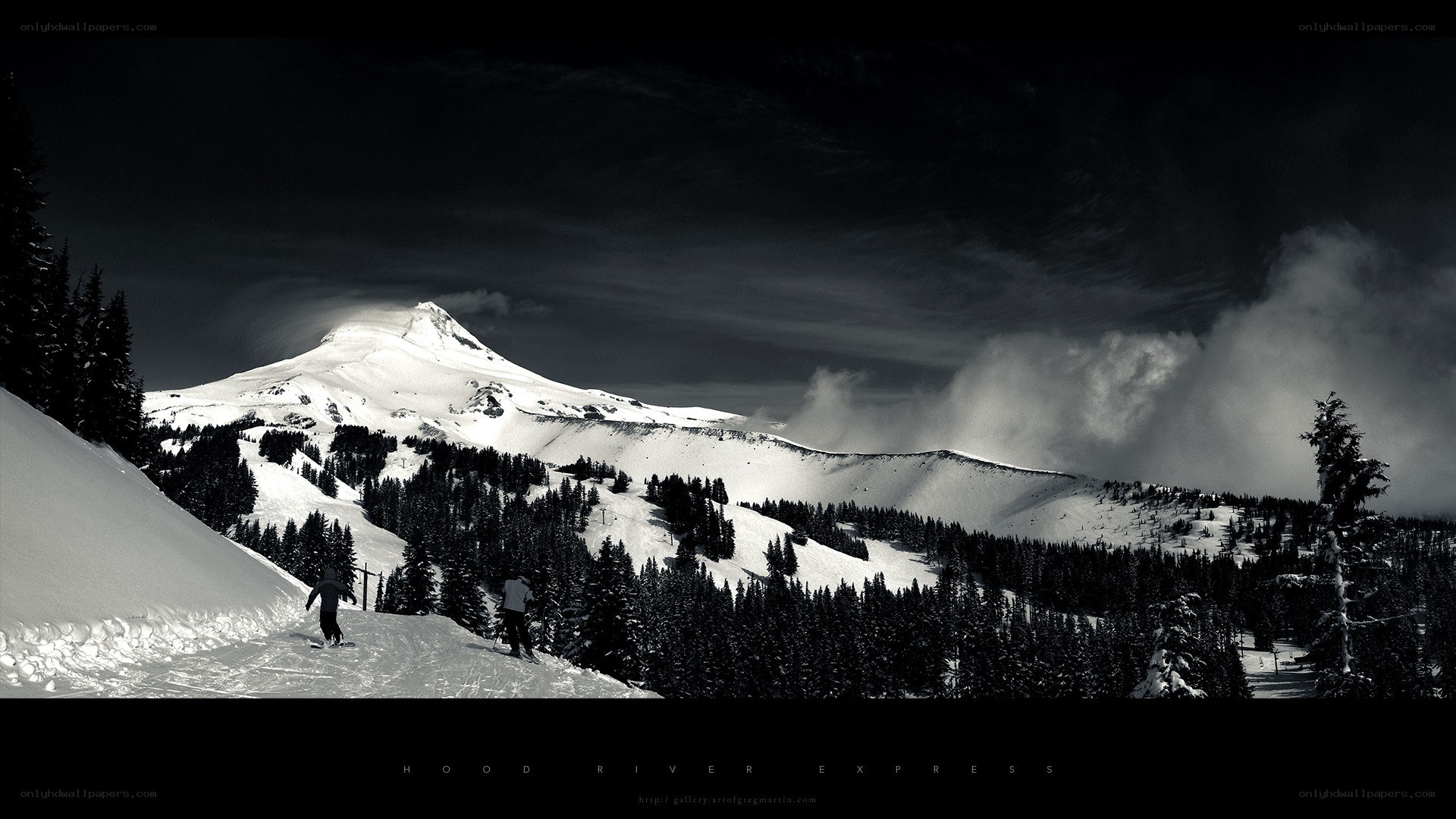 Snowy mountain ski scene